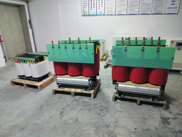 兴文KS11-1000KVA矿用变压器